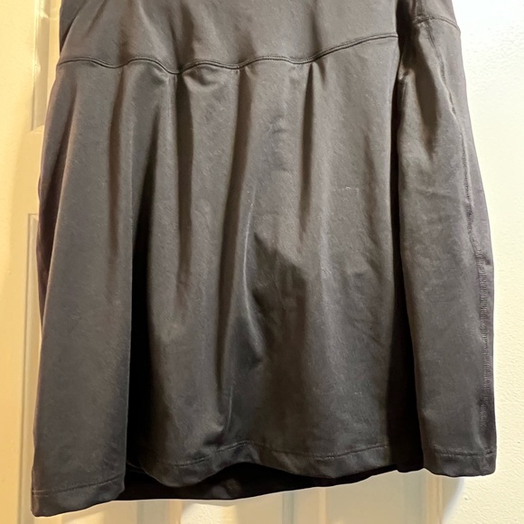 Short black - Picture 2 of 3